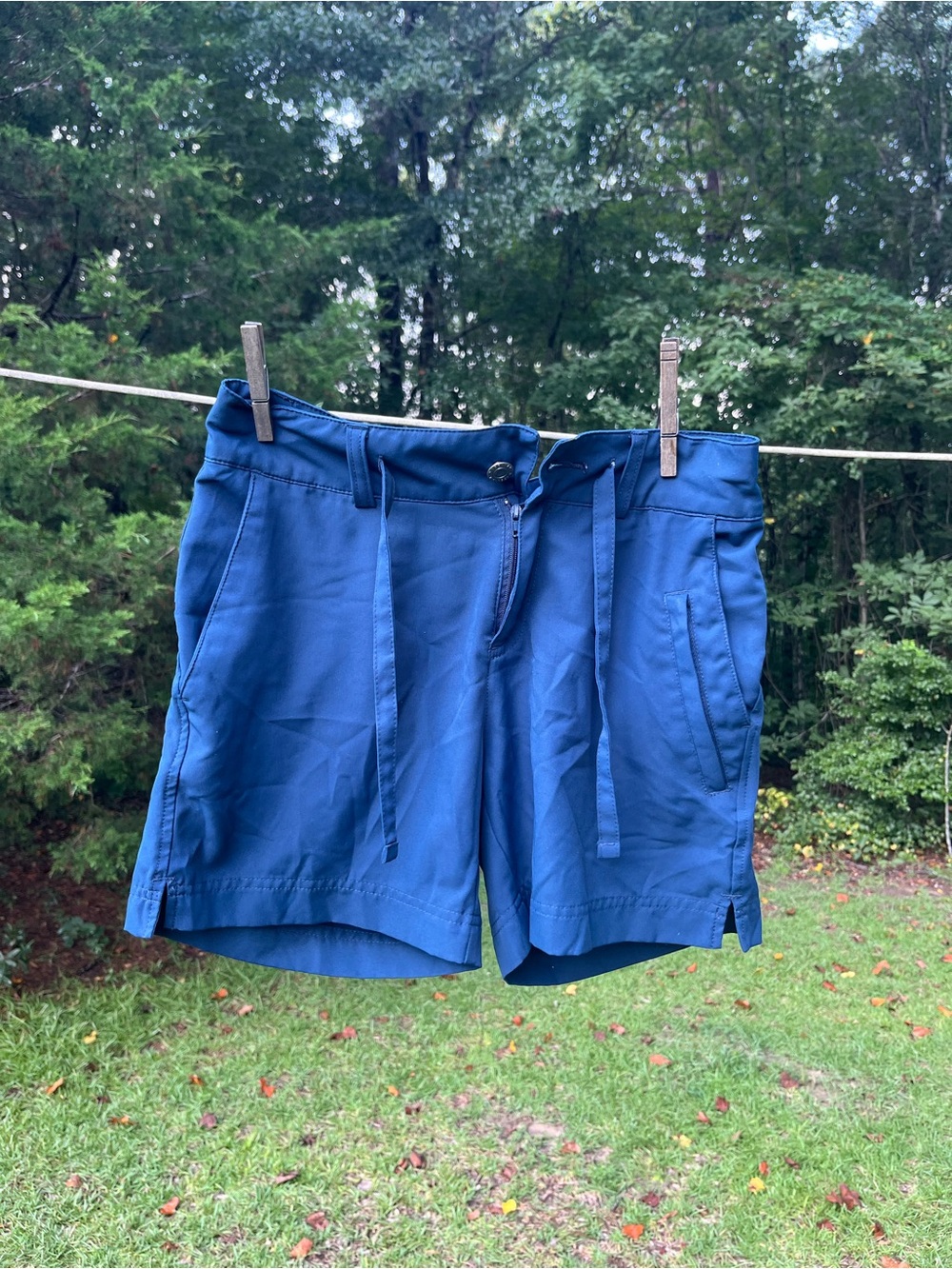 Magellan Outdoors Navy Blue Drawstring Bermuda Shorts